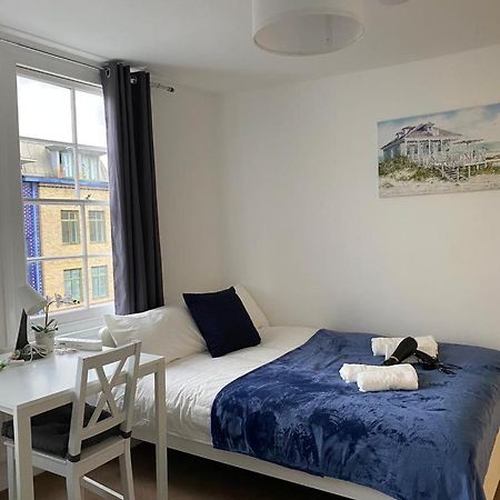 Comfy Private Rooms In Camden Town, Central London Eksteriør billede